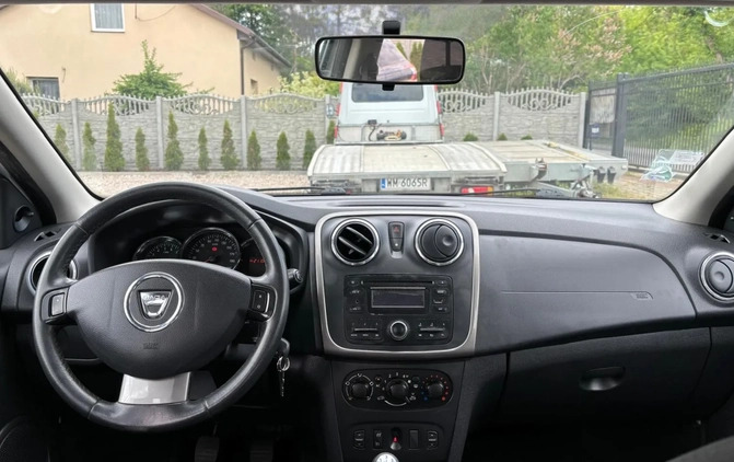 Dacia Sandero Stepway cena 25900 przebieg: 211000, rok produkcji 2015 z Łosice małe 379